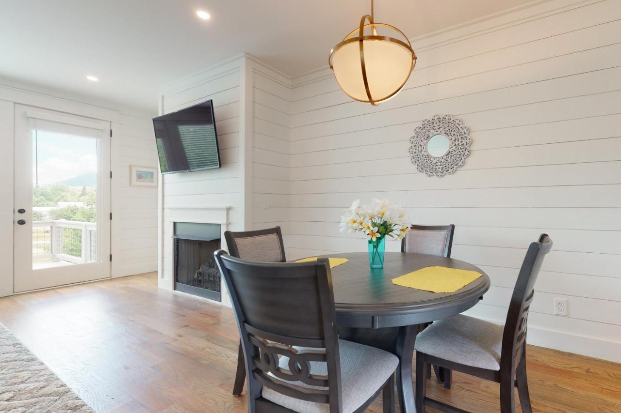 The Cottonwood Villa Clayton Bagian luar foto