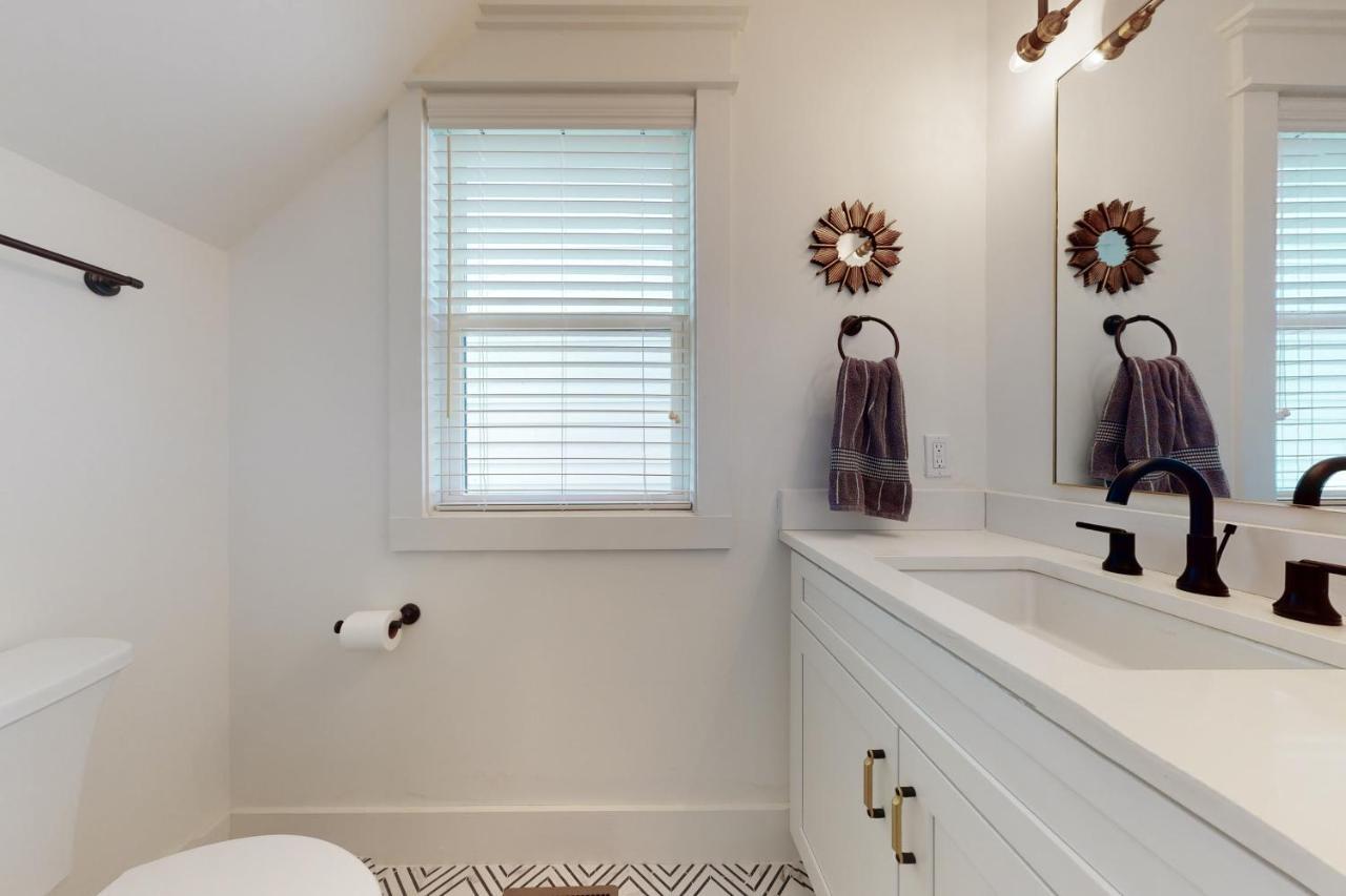 The Cottonwood Villa Clayton Bagian luar foto